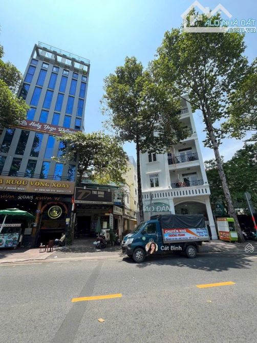 Bán CHDV 2 MT Hoàng Sa, P Đa Kao Quận 1, DT 7,2 x 10m, HĐT 100triệu/th