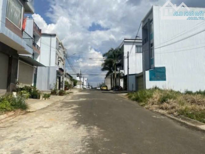 bán gấp lô đất Hẻm 289 Hồ Tùng Mậu ,Phường 1, Tp Bảo Lộc