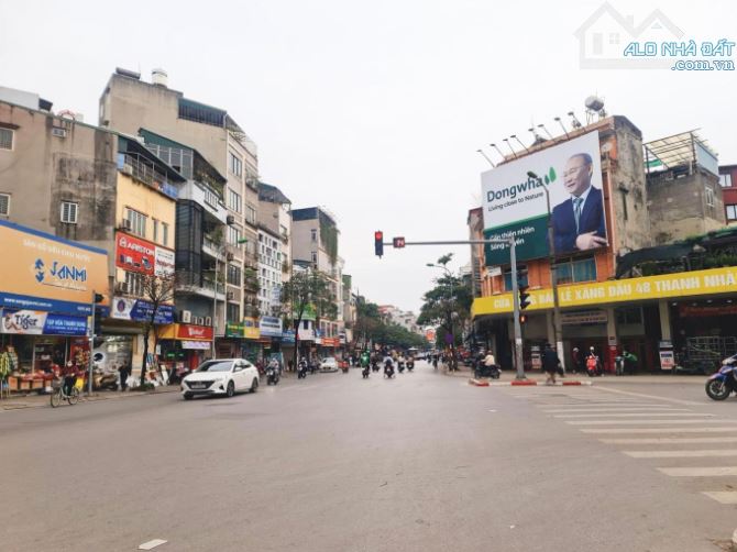BÁN NHÀ PHỐ THANH NHÀN-HAI BÀ TRƯNG -KINH DOANH -DT 30M2 4 TẦNG MT 4.5M GIÁ CHỈ 5,95 TỶ