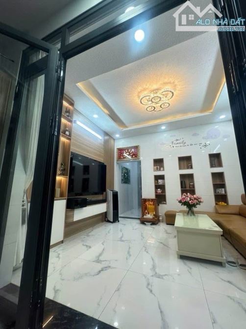 🔥 Ngộp ngân hàng - Bán gấp trong tuần - Võ Văn Kiệt - 4.2 x 18m - 4 tầng - 4PN