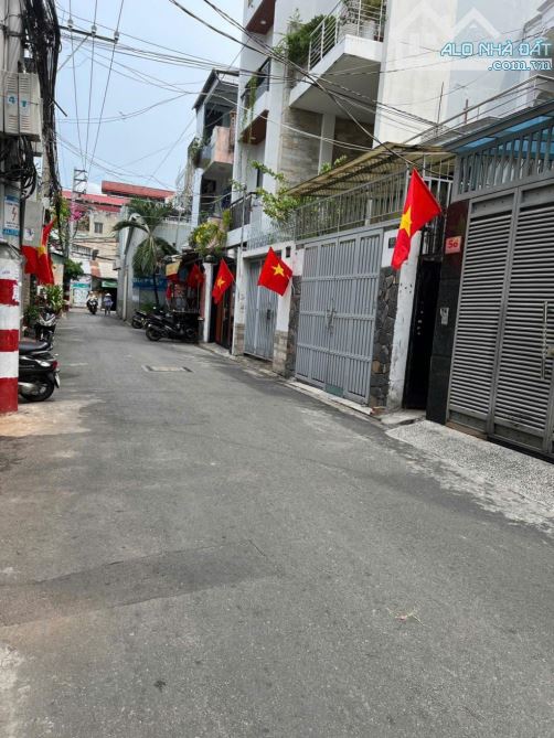 21.6 tỷ 168m2 Trệt 4 lầu Sân Thượng ngay Trần Mai Ninh giáp Trường Chinh Bảy Hiền