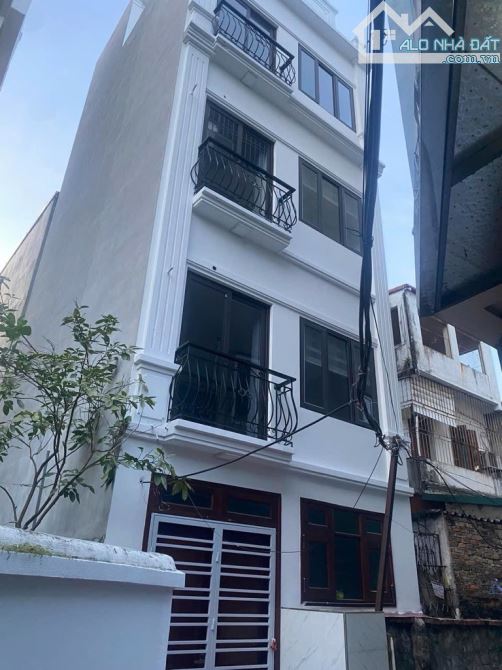 Nhà đẹp 4 thoáng, ô tô gần, hộ khẩu Gia Thuỵ,Q Long Biên, nhỉnh 6tỷ