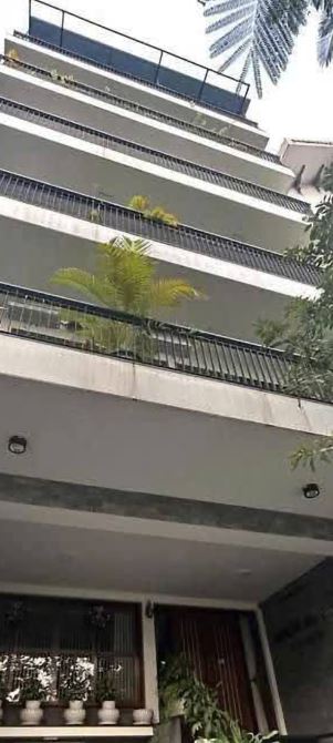 Bán nhà Trịnh Công Sơn dt 205m 8 tầng mặt tiền 7.5m Tây Hồ