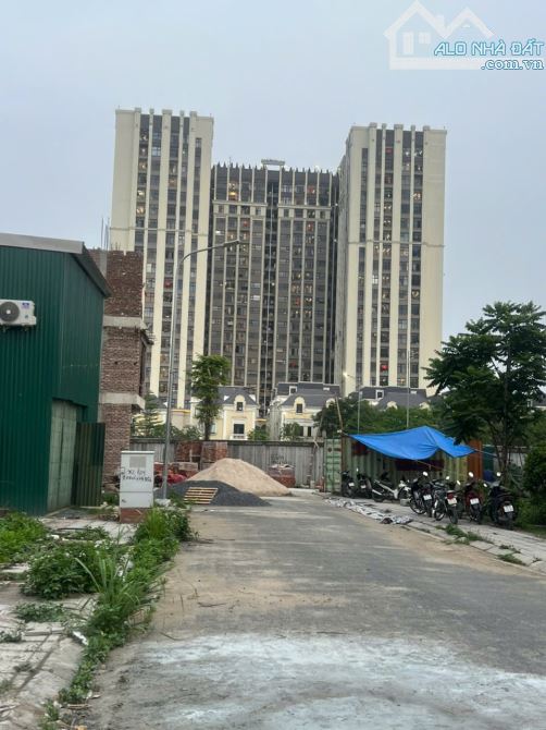 B,án Đất Vân Canh - Hoài Đức, 123m2 Cực Đẹp Mặt Tiền 8.12m, Khu phân lô đồng bộ đường 13m