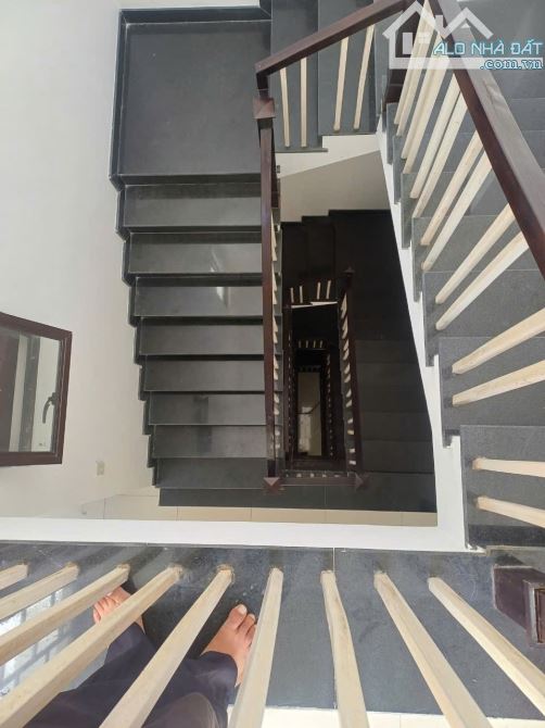 Bán nhà 4 tầng, 93m2 sau lưng mặt tiền Ba Đình - TT Hải Châu