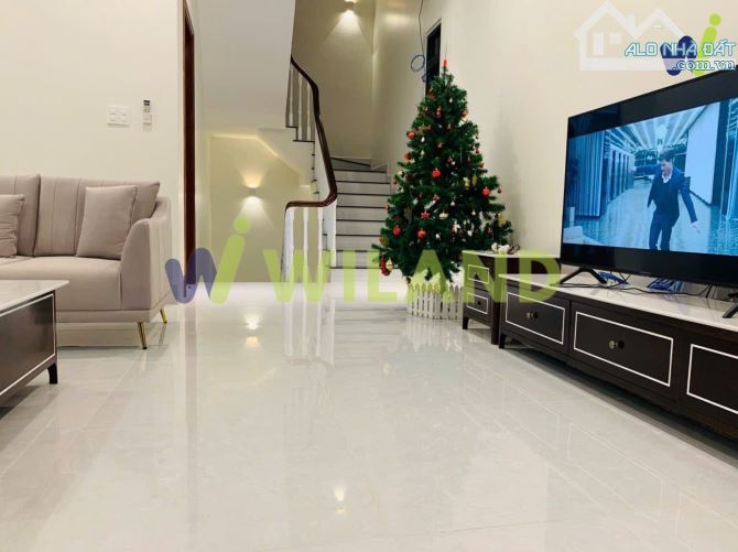 BÁN NHÀ VÕ THỊ SÁU – HƯỚNG TÂY NAM – 14.8 TỶ – DT 7.26x13.5M – NHÀ ĐẸP 1 TRỆT 2 LẦU 1 TUM