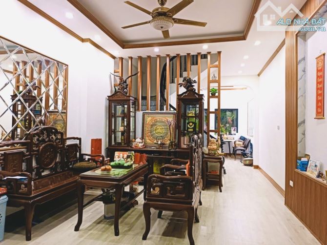 Thụy Phương 55m 3 tầng 7,5 tỷ, đẹp long lanh