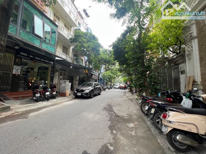 PHÂN LÔ TRUNG YÊN 70M2, 6 TẦNG THANG MÁY FULL NỘI THẤT, VỈA HÈ ÔTÔ TRÁNH, GIÁ CHỈ 25 TỶ!!!