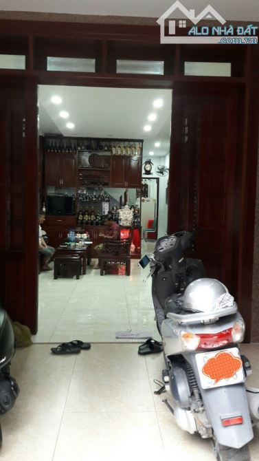 NHÀ 5 TẦNG KHU VIP TÂN BÌNH – KINH DOANH ĐỈNH – HẺM XE TẢI THÔNG - DÒNG TIỀN 24TR - 15,5TY