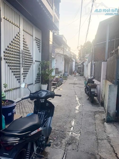 BÁN NHÀ 3 TẦNG ĐÚC KP1 TÂN CHÁNH HIỆP QUẬN 12 GIÁ RẺ 2.7 TỶ