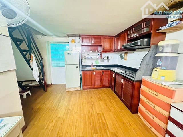 MẶT TIỀN NGUYỄN THÁI BÌNH P4 TÂN BÌNH– NỞ HẬU TÀI LỘC – GIÁ CHỈ 6.2 TỶ – Ở VÀ KINH DOANH