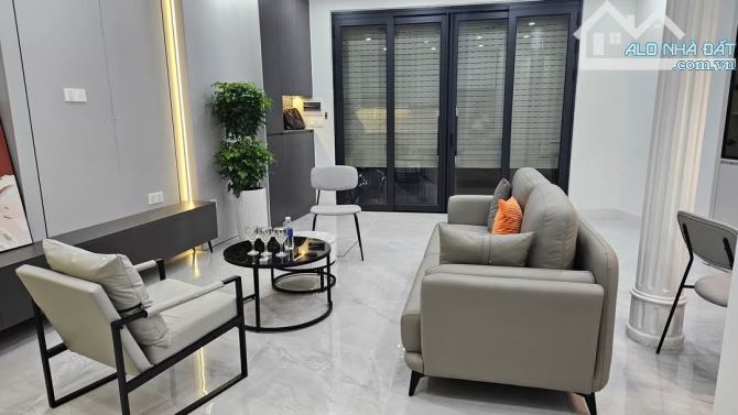 Bán nhà Phú Mỹ, Mỹ Đình, 46m2, mặt tiền 4.5m, 4 phòng ngủ, 8.3 tỷ