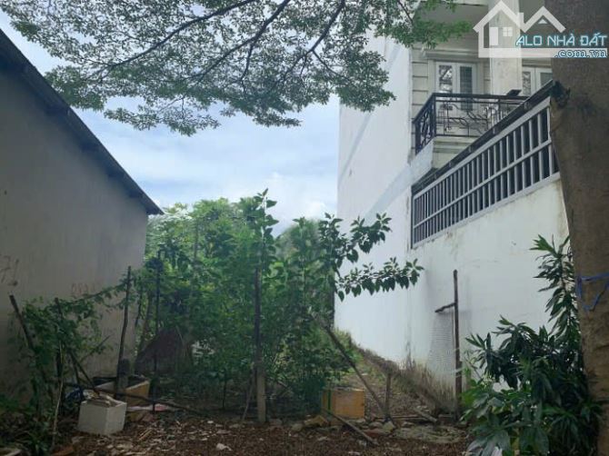 Với 3,xt.ii - có hơn 80m2 Đất thổ cư - Gần Thạnh Lộc 16 - Quận 12 - Hẻm ô tô