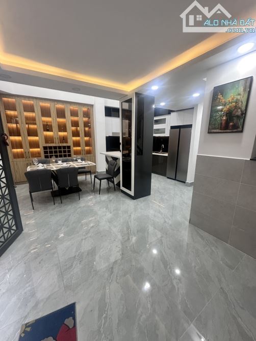 NHÀ MỚI ĐẸP PHẠM VĂN CHIÊU P8 GÒ VẤP NGANG 6 DÀI 7M GIÁ 6,1 TỶ KẾ TRƯỜNG LÝ TỰ TRỌNG