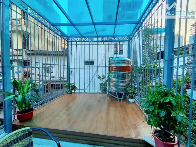 BÁN NHÀ 41M2 X 2T X 2 NGỦ ,LĨNH NAM HOÀNG MAI