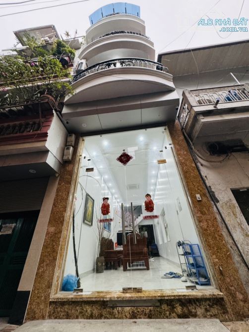 NHÀ ĐẸP SÁT PHỐ TẠ QUANG BỬU, HAI BÀ TRƯNG, 2 MẶT NGÕ TRƯỚC SAU, DT 79M2 x 4T GIÁ 22,3 TỶ