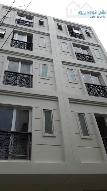 mặt tiền Mạc Đĩnh Chi (Q1), 11x20m, hầm 7 tầng, HĐ 635 triệu, giá 245 tỷ