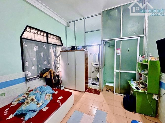 Bán nhà phố xã đàn tt đống đa ô tô đỗ 20m tiện ích bạt ngàn