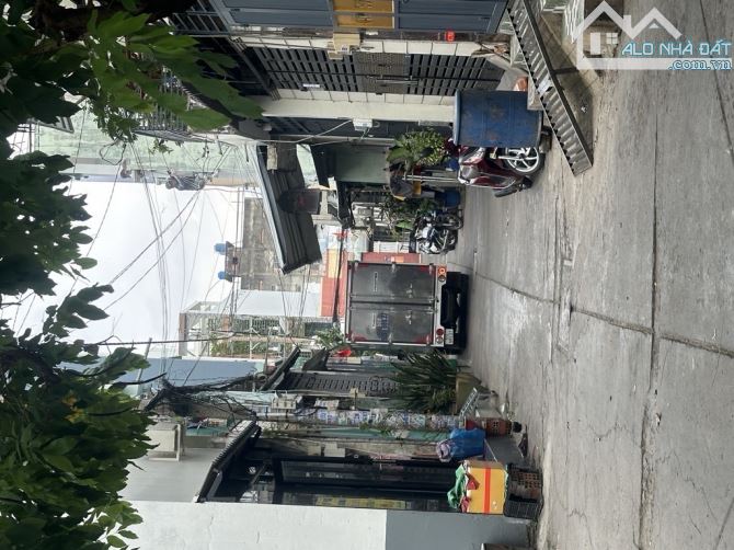 BÁN NHÀ ĐƯỜNG LÔ TƯ_BÌNH TÂN_2 TẦNG_ 2 PHÒNG NGỦ_ĐƯỜNG TRƯỚC NHÀ 5,5M.