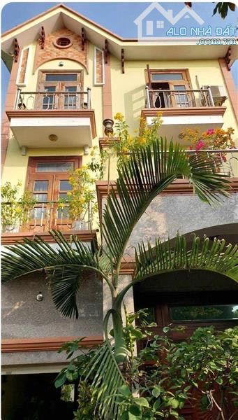 Biệt Thự, 2 Tầng (9m x 18m) Bình Trưng Tây, Quận 2, Full nội thất, 3PN, chỉ 11,2