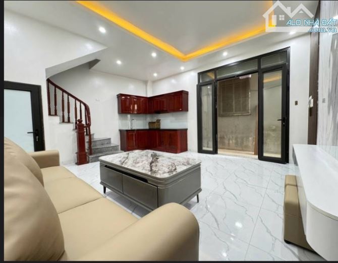 CHỈ 6.7 TỶ, NHÀ VẠN PHÚC - HÀ ĐÔNG, 32M2, 5 TẦNG, MT 5.5M, XÁCH VALY Ở, PHỐ CỔ, ĐẸP, HIẾM