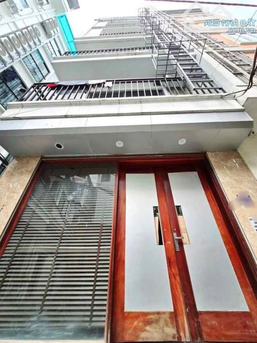 🔥BÁN NHÀ MỸ ĐÌNH –GẦN PHỐ-LÔ GÓC– THANG MÁY – NGÕ NÔNG RỘNG 3M, MẶT TIỀN BỀ THẾ.