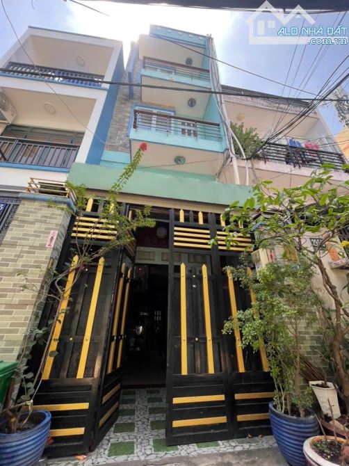 BÁN ĐẤT TẶNG NHÀ 4 TẦNG_LẠC LONG QUÂN_QUẬN 11_TRƯỚC NHÀ 5m.