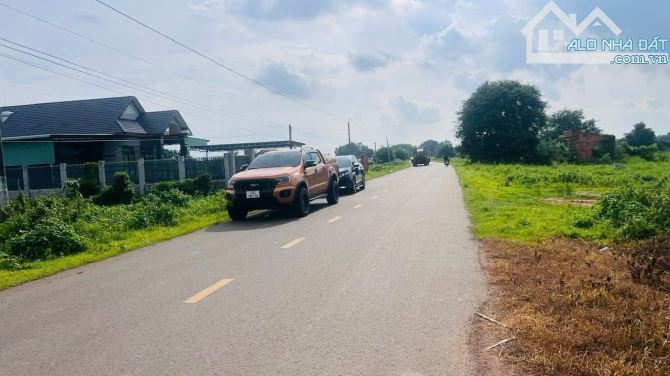 HỒ LỒ Ô - LONG TÂN - ĐẤT ĐỎ - BRVT; mặt tiền đường nhựa, mặt hồ nước quanh năm cực đẹp