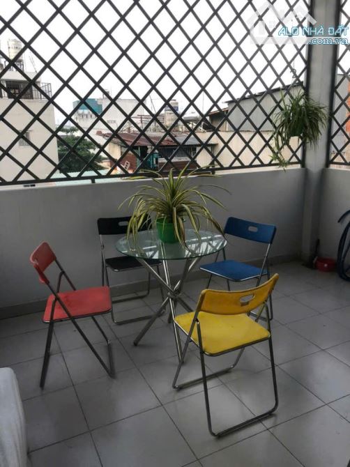 TÂN THỚI BÁN NHÀ 3 LẦU + SÂN THƯỢNG HẺM XE HƠI THÔNG 60M2 Dài 15M CHỈ 5 TỶ 5