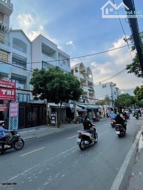 (Hot) Bán nhà mặt tiền khu vip nhà ga T3 Hoàng Hoa Thám 4,6x14m 4 tầng đang cho thuê 30 tr