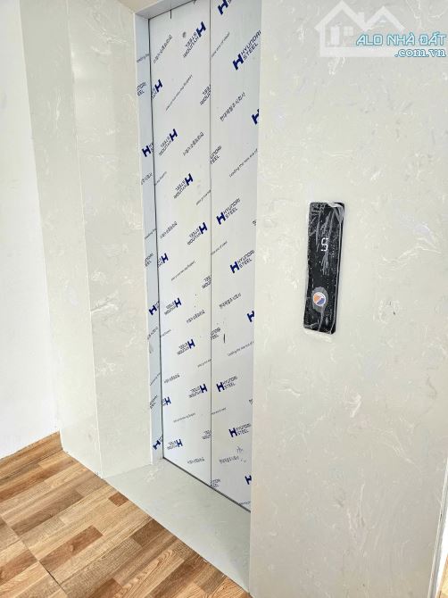 NGÔI NHÀ (ĐANG HOT NHẤT LÚC NÀY)GẦN CV HÒA BÌNH NHÀ,33,4m²/5 tầng/4,4m mt,thang máy xịn sò - 10