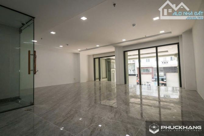 CHÍNH CHỦ CHO THUÊ TÒA NHÀ 103 BẠCH ĐẰNG , TÂN BÌNH - HẦM 9 TẦNG - 2000M2 SÀN -$: 320 TRỆU - 10