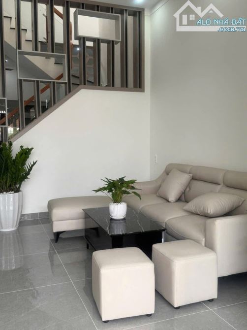 Nhà 2 tầng ngay chợ Y Nuê 3 tỷ 250 - 11