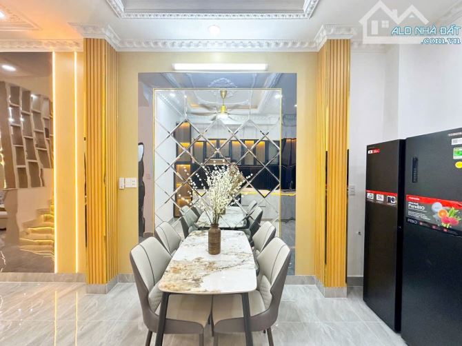 Nhà 2 Tầng, 3,5x14m, 4,65 Tỷ, Mặt Tiền Hẻm Xe Hơi, 2174/ Huỳnh Tấn Phát - 11