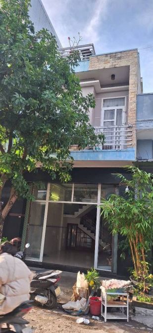 Bán nhà 3 tầng mặt tiền đg tú  mỡ LG 12m dt 5x12=60m2 giá 3ty - 1