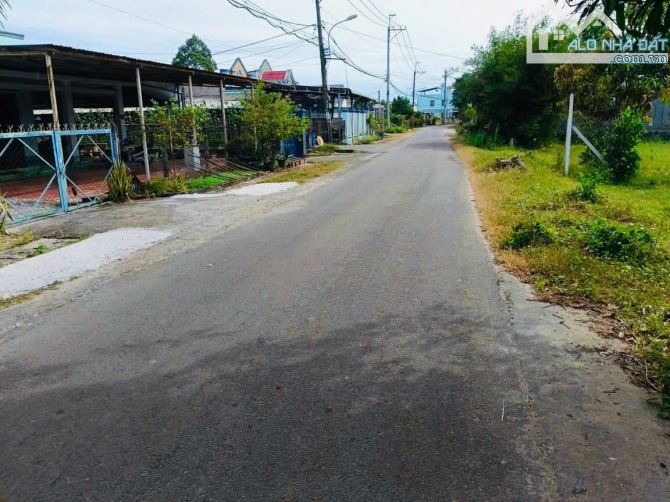 Chủ ngộp cần bán lại lô đất phường  An Hòa, thị xã trảng bàng 155m2 giá 590tr, full thổ cư - 1