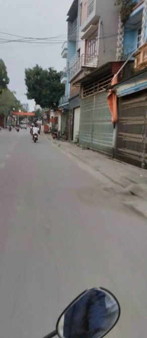TRỤC CHÍNH 271  KIM THIỀU  CC,BÁ,N  N3T LÔ GÓC  120M2 - 7.5M -5xtr/1m - 1