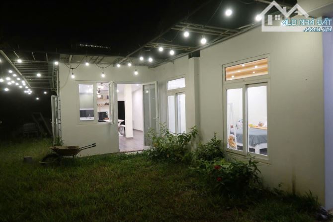 Bán villa  hòa bắc, 350m2 đất ở toàn bộ, đường 5,5m đang khai thác du lịch - 1