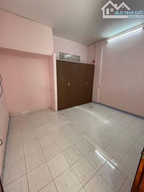 Bán nhà 2 tầng mặt tiền chợ Phú Xuân.Huỳnh Tấn Phát,Nhà Bè.Giá 4.3 tỷ. - 1