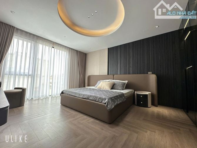 Siêu phẩm chân dài 2 mặt thoáng đường ô tô vào nhà ngõ Phố Bồ Đề DT 42m2 . Giá 14.8 tỷ - 1