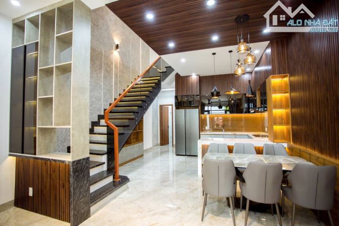 Bán nhà 3 mê Đường Bùi Thiện Ngộ - Hoà Xuân - Full Nội Thất - 1