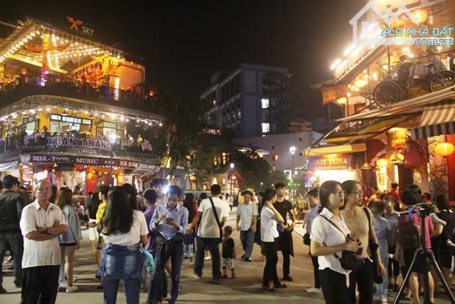 Bán Mặt Tiền Phạm Ngũ  Lão Phố Tây - 1