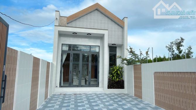 BÁN CĂN NHÀ MỚI XÃ TAM AN - LONG ĐẤT ĐƯỜNG NHỰA - ĐẦY ĐỦ CÔNG NĂNG - 1