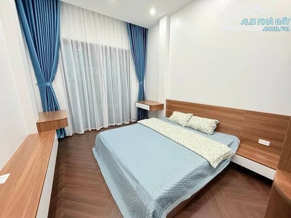 BÁN NHÀ 5 TẦNG ĐỊNH CÔNG 36M2 - GẦN Ô TÔ - SỔ ĐỎ - CHỈ 7.1 TỶ - 1
