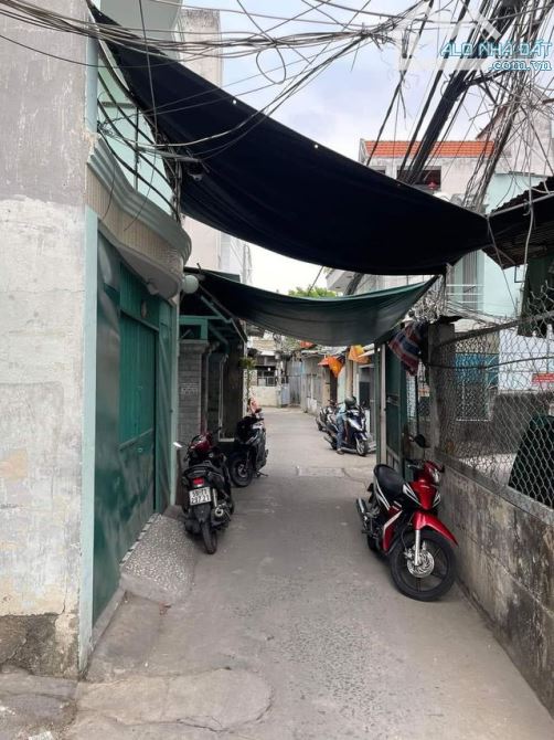 HOT! Nhà Bán Quận 12 - Vị Trí Đẹp, Giá Đầu Tư Chỉ 3.6 Tỷ - 1