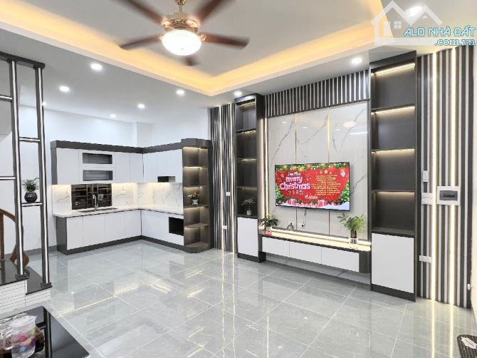 Bán nhà Tứ Hiệp, Thanh Trì - ô tô tải đỗ cổng - 1