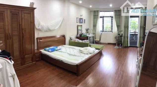 GIẢM 150tr- nhà Mặt tiền Đầm rong- Thạch Thang- Trung Tâm  ở ngay - 1