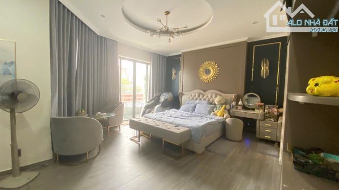 🏡 [BÁN GẤP] NHÀ PHÓ ĐỨC CHÍNH 4x18m - 4 TẦNG - 15.9TỶ - CÁCH BẾN THÀNH 500m - 1