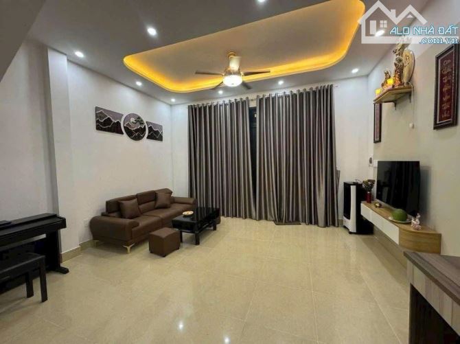 🏡 [BÁN GẤP] NHÀ YERSIN 4x18m - 4 TẦNG - 15.8 TỶ - CÁCH BẾN THÀNH 450m - 1