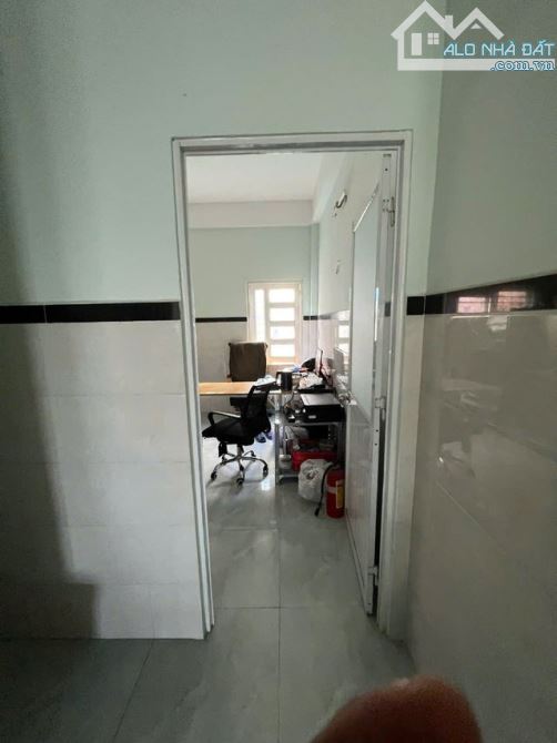 Bán Gấp Nhà Hẻm Xe Tải Tân Thới Nhất 12 - Dòng Tiền hàng tháng, Giá Tốt - 1
